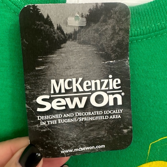 NWT University of Oregon Ducks SMALL Classic Green w/Yellow T Vintage 2014-2015 - Picture 6 of 9